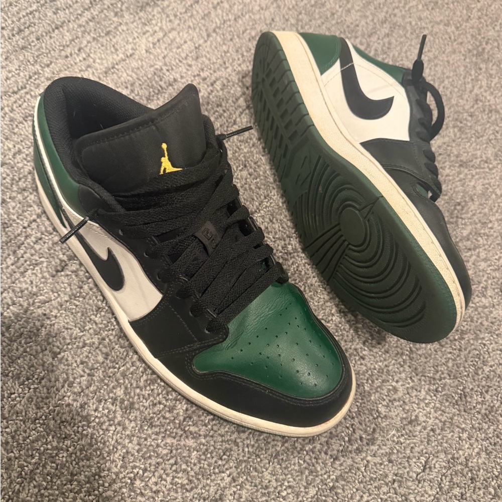 Jordan 1 Low Green Toe, Mens